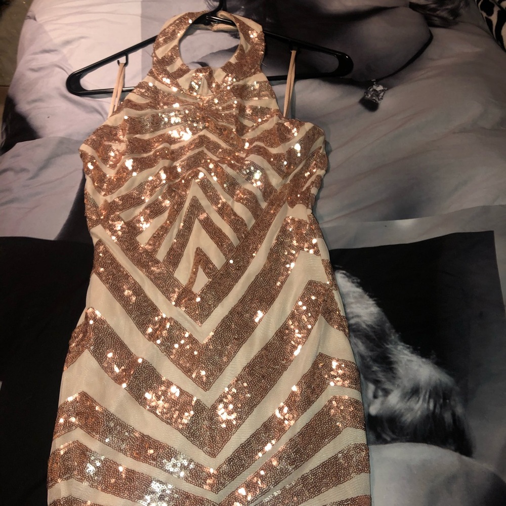 Glittery Gold Prom dress